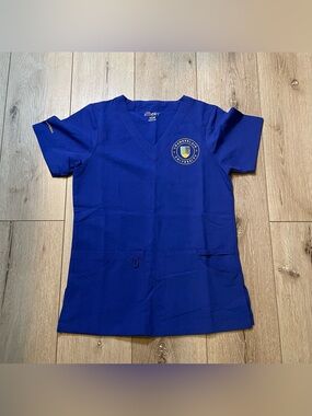 Chamberlain University Nursing Scrubs Top Size XS Allheart Royal Blue